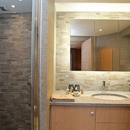 Luxury Chalet Courchevel With Pool & Jacuzzzi *